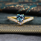 4-Prong Heart Shaped Alexandrite Engagaement Ring Classic Wedding Ring