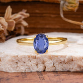 Minimalist Oval Cut 1.5 Carat Tanzanite Solitaire Engagement Ring