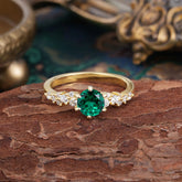 Round Emerald Engagement Ring Vintage Green Six Claw Style