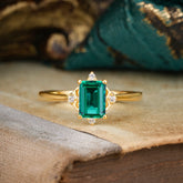 Emerald Cut 1 Carat Emerald Engagement Ring Classic Vintage Royal Green