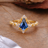 Vintage Luxe Kite-Cut Sapphiret Engagement Ring