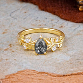 Luxury Vintage Nature-Inspired 4-Prong Oval Black Rutilated Quartz Ring