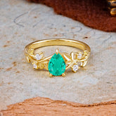 Luxury Vintage Haute Nature Inspired 4-Prong Oval Emerald Ring