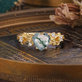 Woodland 4 Prong Heart Moss Agate Wedding Ring