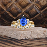 Luxury 3-Prong Pear-Cut Sapphire Engagement Ring Set