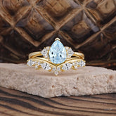 Luxury 3-Prong Pear-Cut Aquamarine Engagement Ring Set