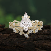 Fashion 4-Prong Kite-Cut Moissanite Engagement Ring Set