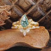 Luxury Nature-Inspired 4-Prong Kite-Cut Natural Moss Agate Engagement Ring Set
