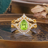 Elegant Pear-Cut 3 Prong Natural Peridot Engagement Ring Set