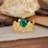 Nature-Inspired Leaf Pear Cut Emerald Ring Set-2pc