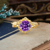 Classic Vintage 4-Prong Round Amethyst Engagement Ring