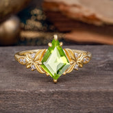 Luxe Vintage 4 Prong Kite-Cut Natural Peridot Engagement Ring