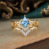 Luxury Vintage 5-Prong Kite-Cut Aquamarine Engagement Ring Set