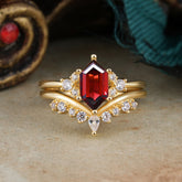 Luxury Vintage Classic 6-Prong Hexagonal-Cut Garnet Engagement Ring Set