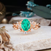 Nature-Inspired Luxury 4-Prong Oval-Cut Emerald Engagement Ring Set