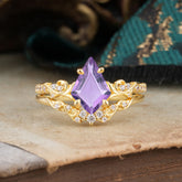 Luxurious Nature-Inspired 4-Prong Kite-Cut Natural Amethyst Engagement Ring Set