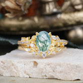 Vintage 4-Prong Oval-Cut Moss Agate Engagement Ring Set