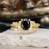 Vintage 4-Prong Oval-Cut Black Onyx Engagement Ring Set
