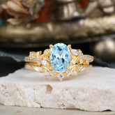 Vintage 4-Prong Oval-Cut Aquamarine Engagement Ring Set