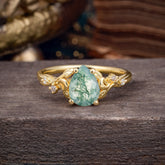 Vintage Minimalist 4-Prong Pear-Cut Moss Agate Engagement Ring
