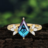 Minimalist Luxe 4-Prong Kite-Cut Alexandrite Engagement Ring