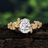 Nature-Inspired Vine-Entwined 4-Prong Teardrop-Cut Moissanite Engagement Ring