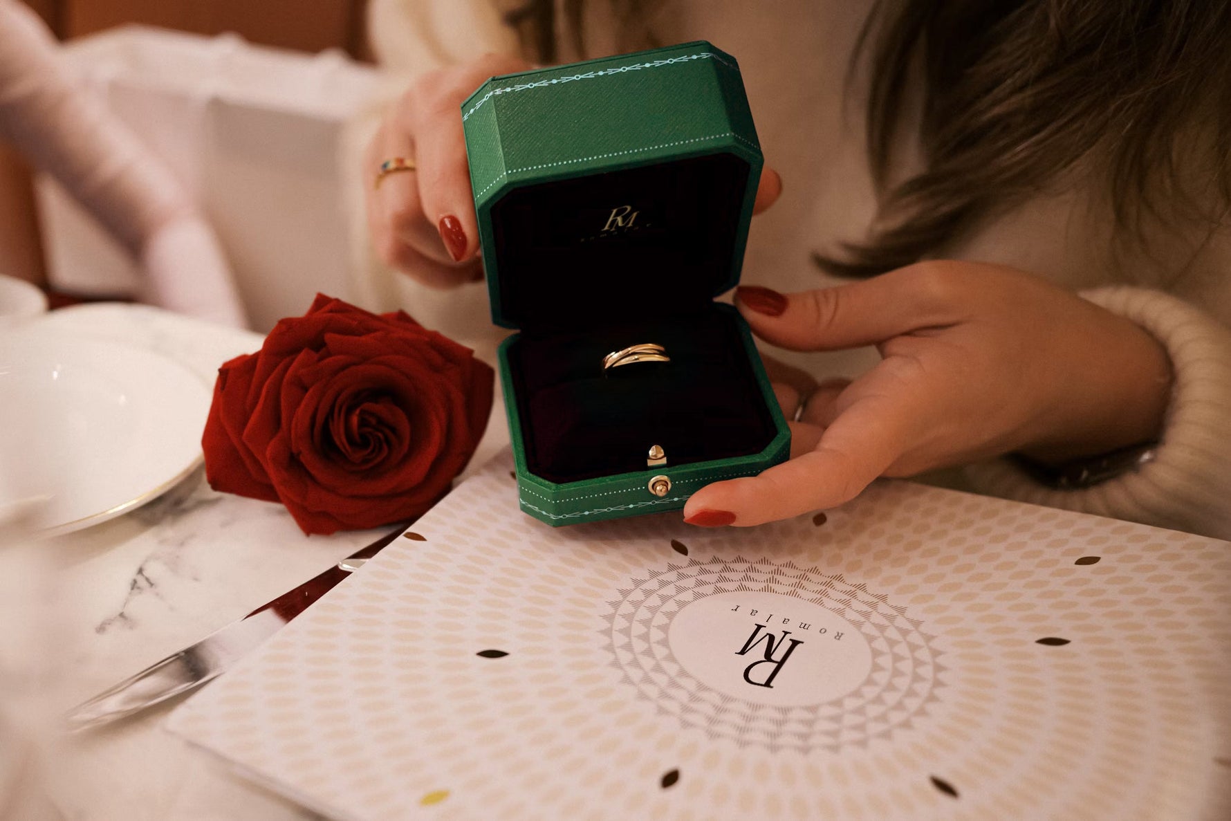 A Guide to Girlfriend Rings: Meaning, Gifting, and Choosing the Perfect One