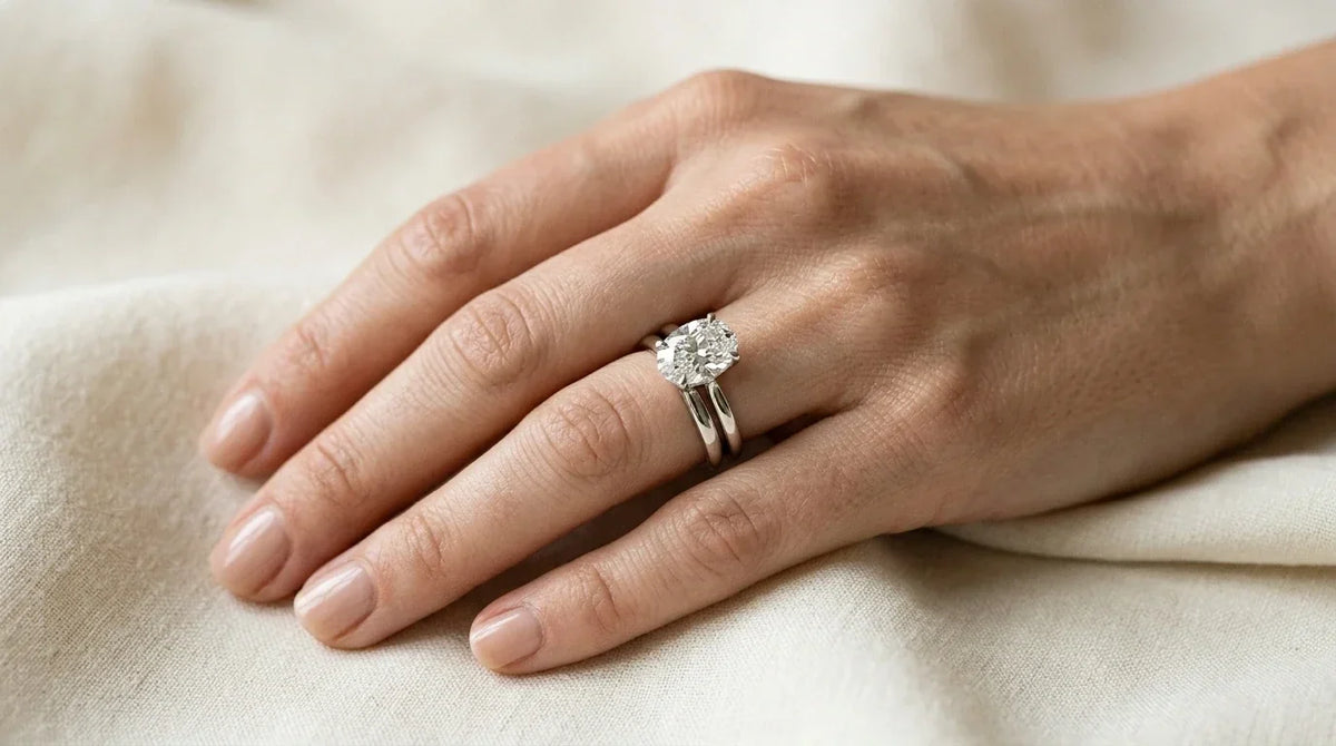Engagement ring and wedding band pairing
