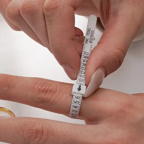 How to Measure Your Finger for the Perfect Ring Size？