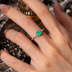 4 prong Round Cut Emerald Engagement Ring Cluster Anniversary Ring