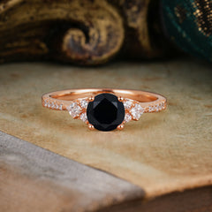 Round Cut Black Onyx Classic Side Stone Wedding Engagement Ring
