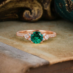 Round Cut Emerald Classic Side Stone Wedding Engagement Ring