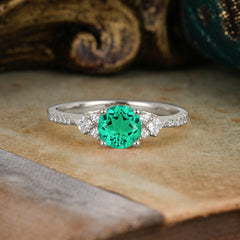 Round Cut Emerald Classic Side Stone Wedding Engagement Ring
