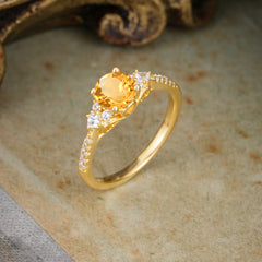Round Cut Citrine Classic Side Stone Wedding Engagement Ring