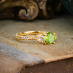 Round Cut Peridot Classic Side Stone Wedding Engagement Ring