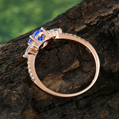 Round Cut Sapphire Cluster Engagement Ring 6-Prong Setting