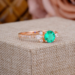 Round Cut Emerald Cluster Engagement Ring 6-Prong Setting