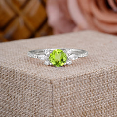 Round Cut Peridot Cluster Engagement Ring 6-Prong Setting