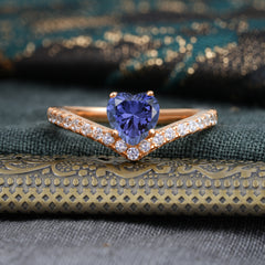 4-Prong Heart Shaped Tanzanite Engagaement Ring Classic Wedding Ring