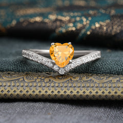 4-Prong Heart Shaped Citrine Engagaement Ring Classic Wedding Ring