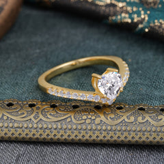 Heart Shaped Moissanite Engagaement Ring Classic Wedding Ring