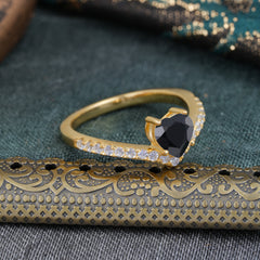 4-Prong Heart Shaped Black Onyx Engagaement Ring Classic Wedding Ring