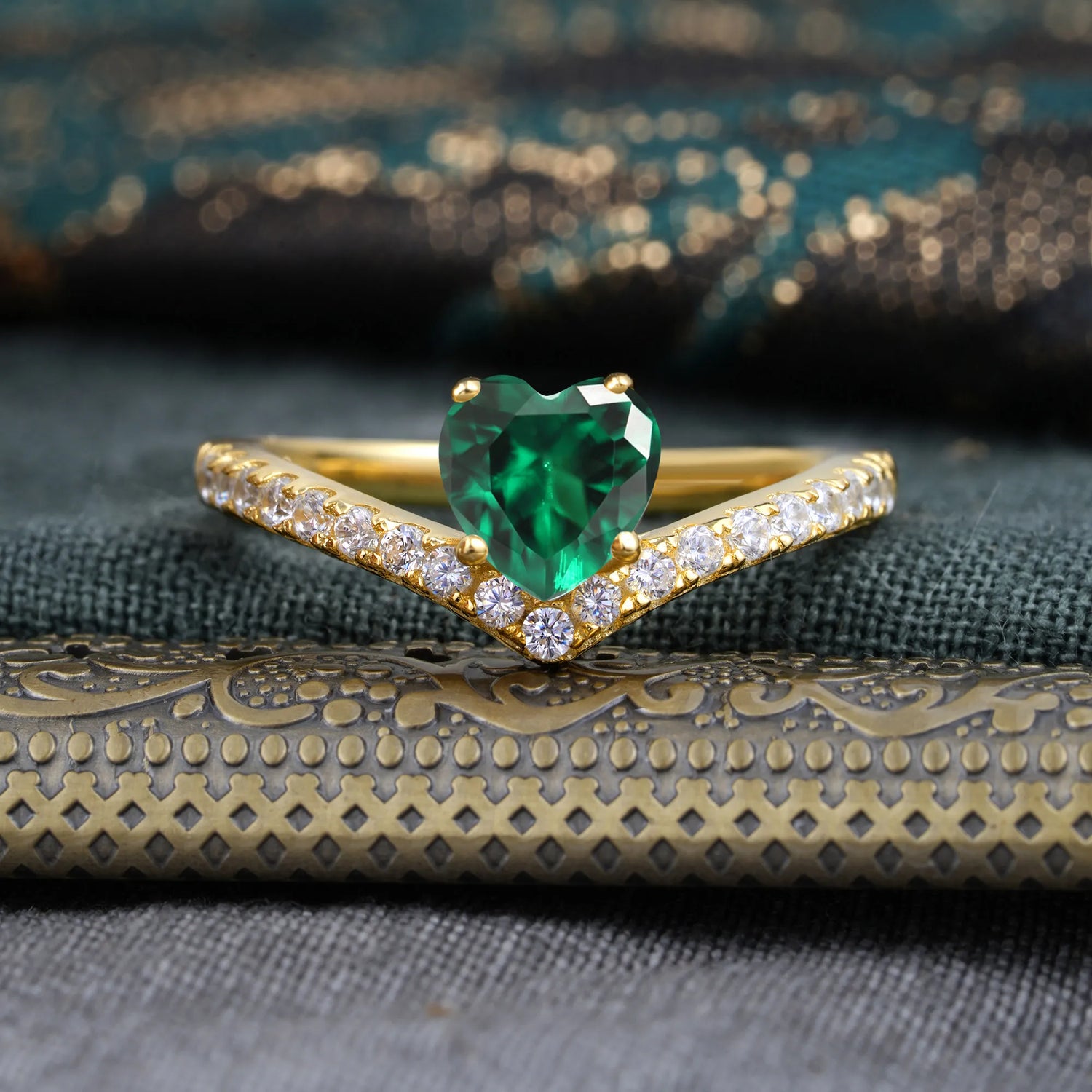 Heart Shaped Emerald Engagaement Ring - Romalar Jewelry