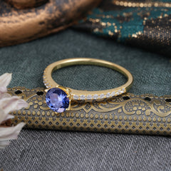 1 Carat Round Cut 6-Prong Tanzanite Wedding Ring Pave Milgrain Engagement Ring