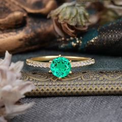 1 Carat Round Cut 6-Prong Emerald Wedding Ring Pave Milgrain Engagement Ring
