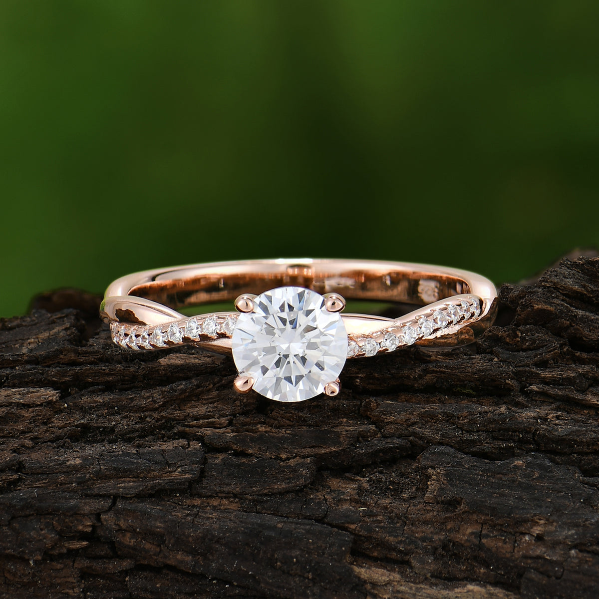 Classic Round Cut Moissanite Engagement Ring with Twisted Band