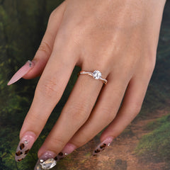 Classic Round Cut Moissanite Engagement Ring with Twisted Band