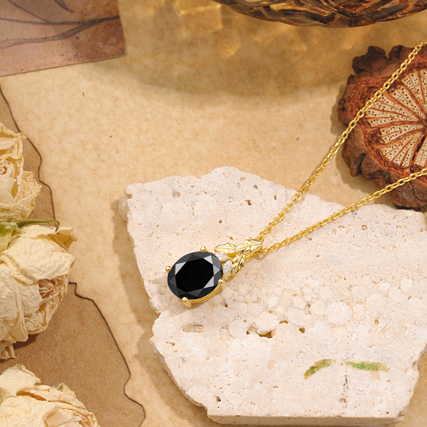 Leaf Accented Oval Cut Black Onyx Pendant Necklace Valentine’s Day Gifts For Women - Romalar Jewelry