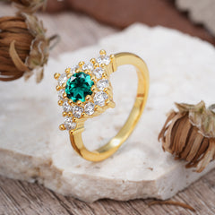 Round Cut Emerald Engagement Ring Cluster 6-Prong Setting