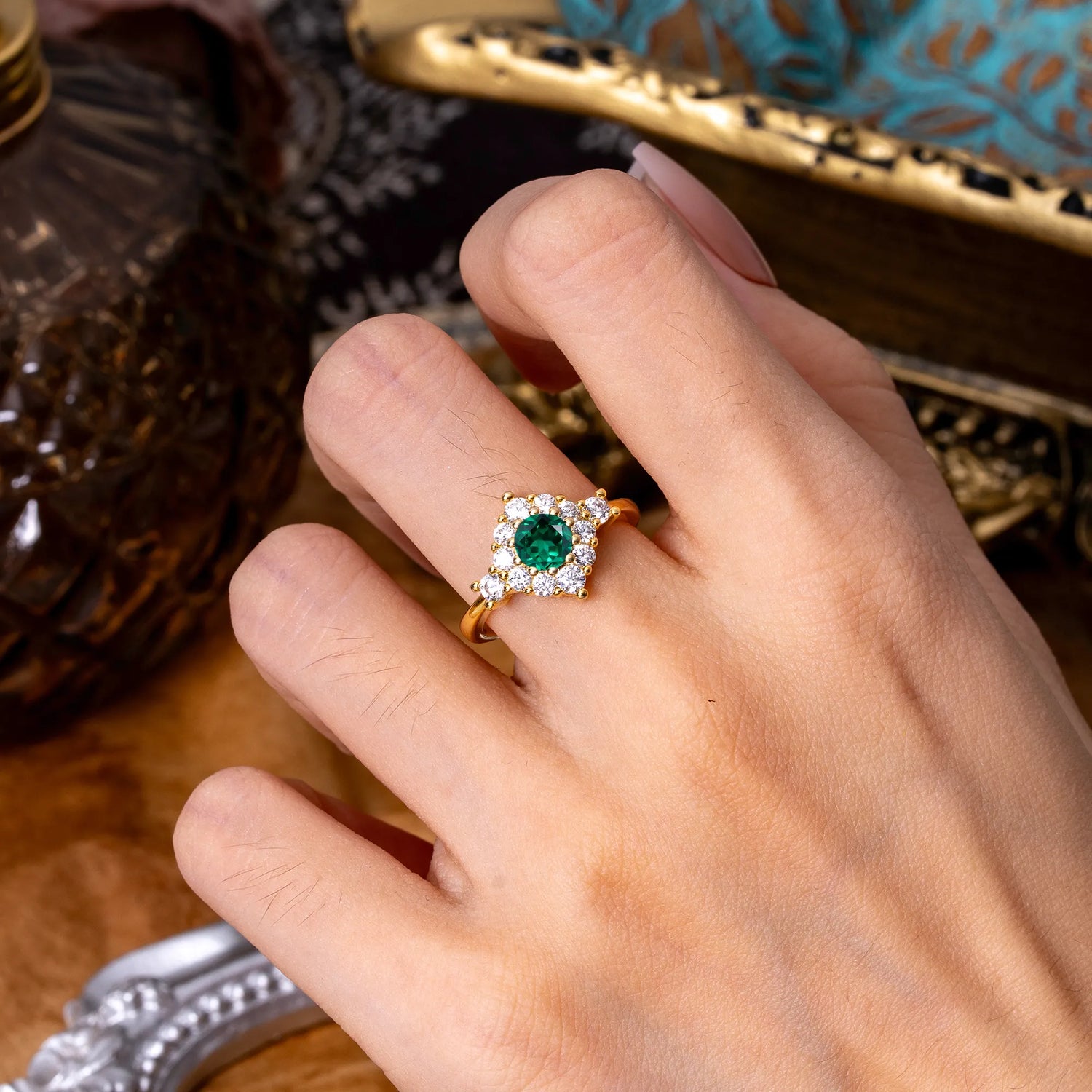 Round Cut Emerald Engagement Ring Cluster 6-Prong Setting